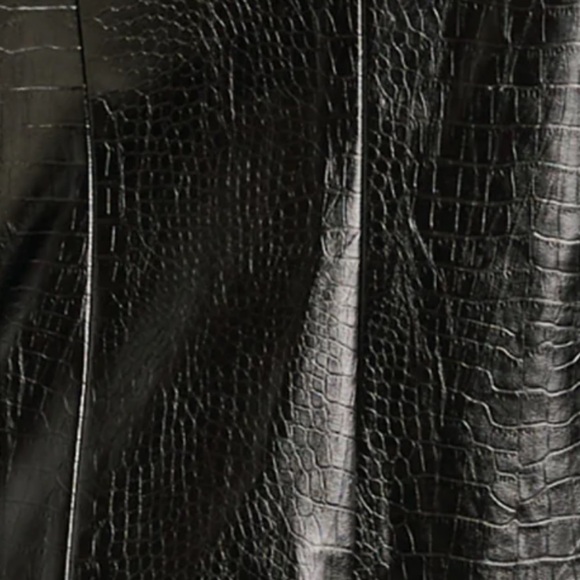 Brand new VENUS size xl Black faux leather jacket - Picture 4 of 10